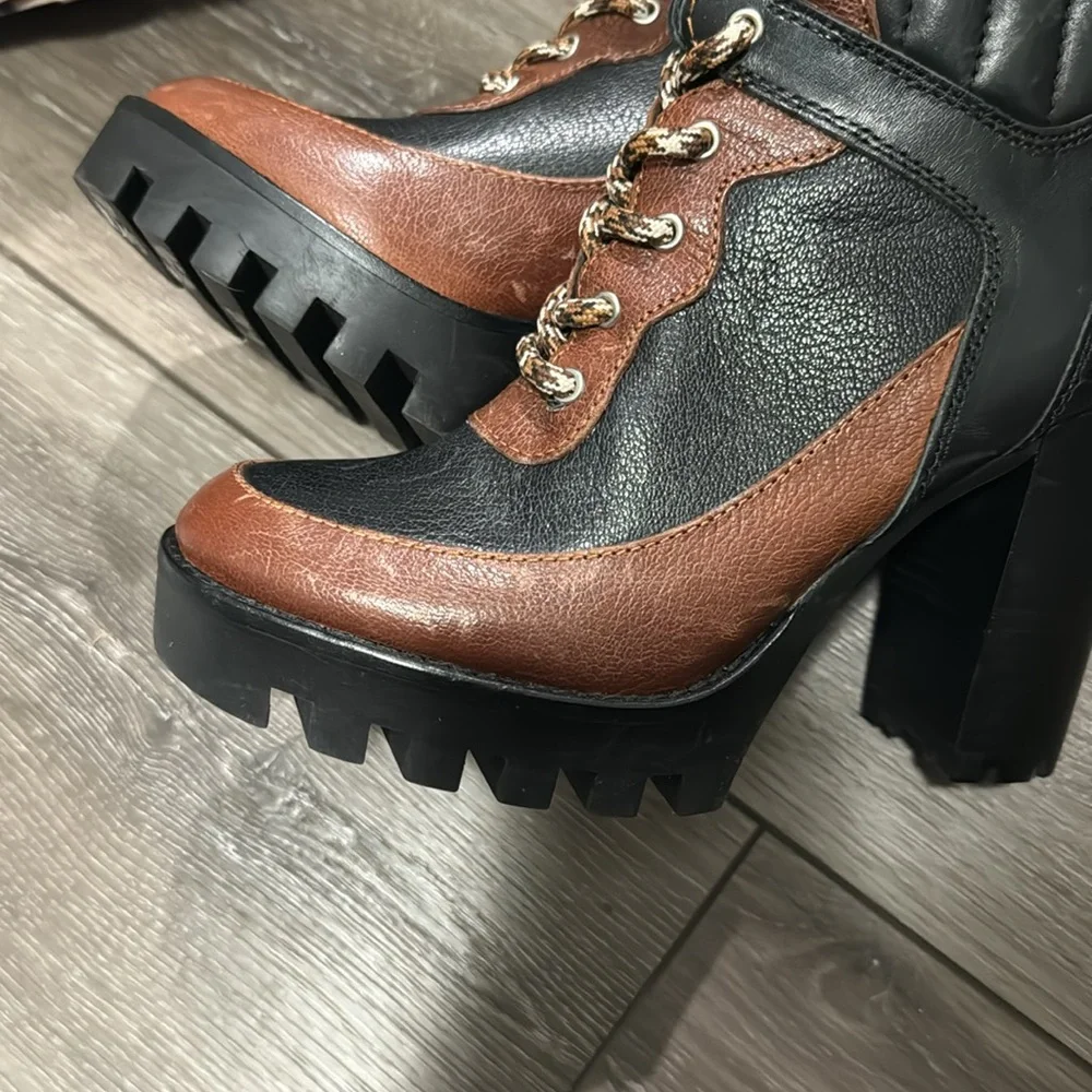 NWOT! Antonio Melani Black‎ and Brown Women's Boots - Picture 7 of 7